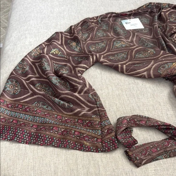 Bohemian Wrap Top with Bell Sleeves - Picture 4 of 7